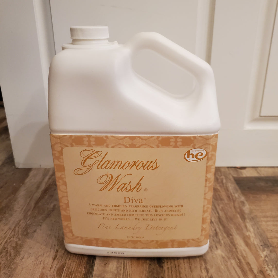 Tyler Glamorous Wash Diva (128oz) (IN-STORE ONLY)
