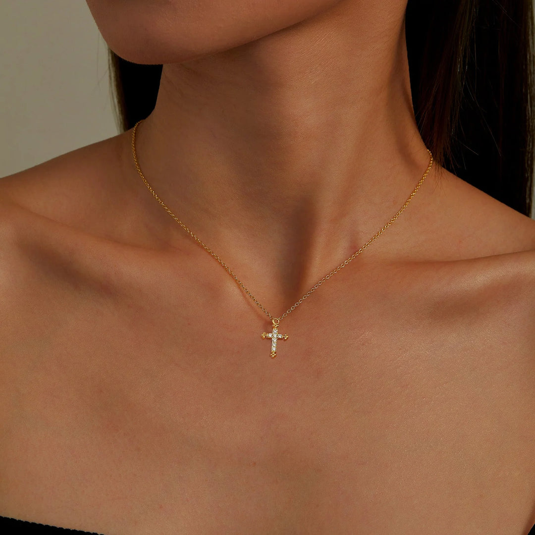 Lafonn 0.07 CTW Cross Necklace in Gold