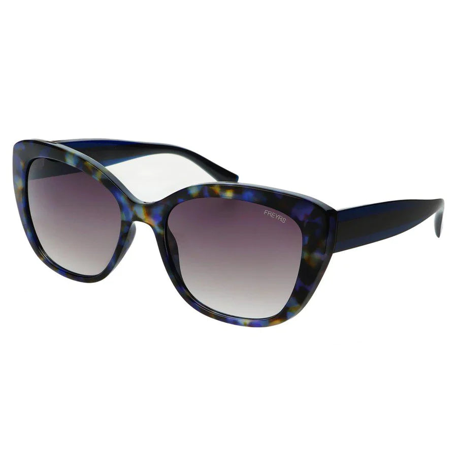 FREYRS Margot Cat Eye Sunglasses in Blue Tortoise