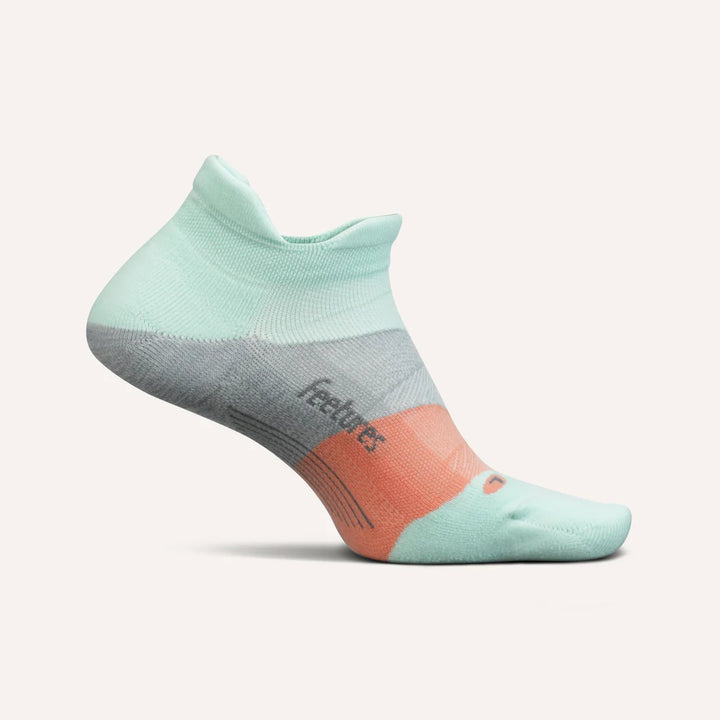 Feetures Elite Ultra Light No Show Tab Sock in Move Aside Mint