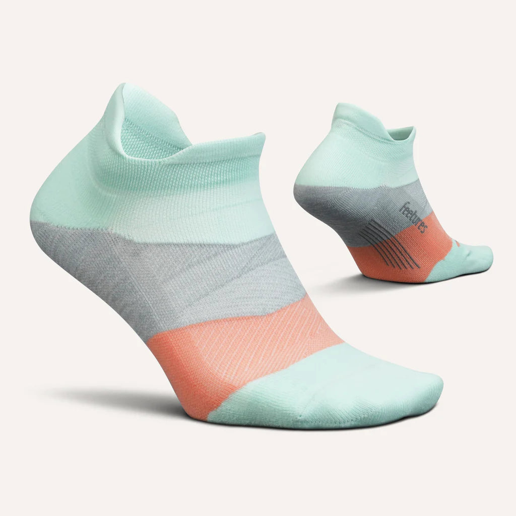 Feetures Elite Light Cushion No Show Tab Sock in Move Aside Mint