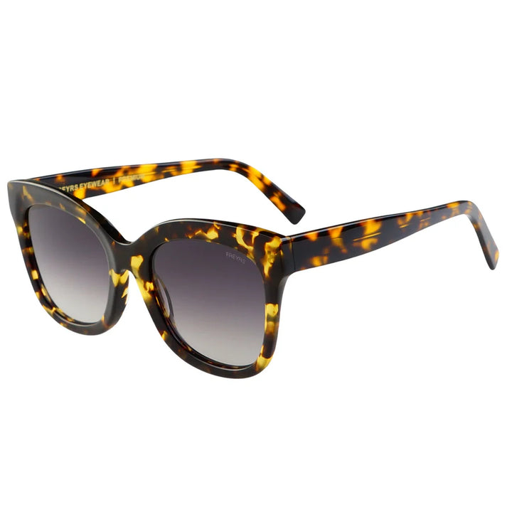 FREYRS Naples Cat Eye Sunglasses in Tortoise
